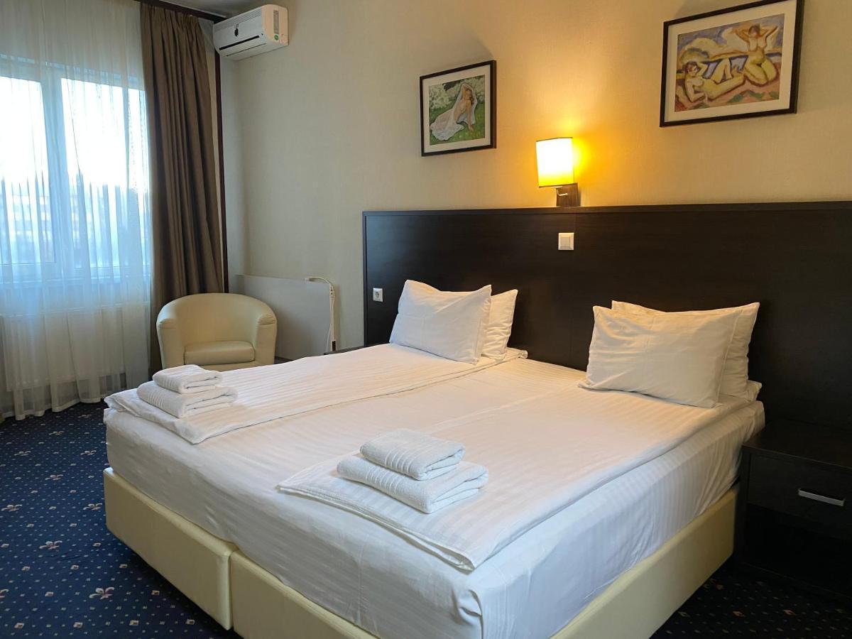 Irishotels เคียฟ ภายนอก รูปภาพ